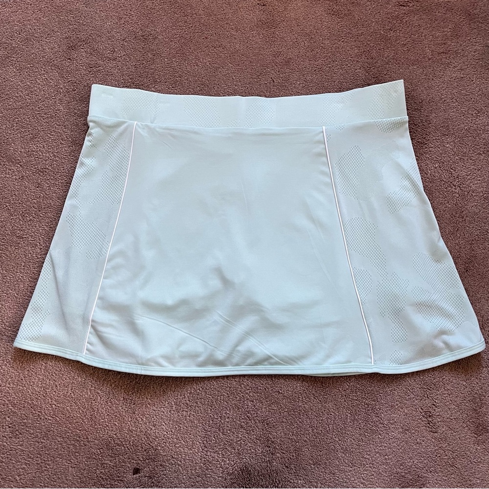 NWT Columbia Golf Omni-Wick Up Next Skort